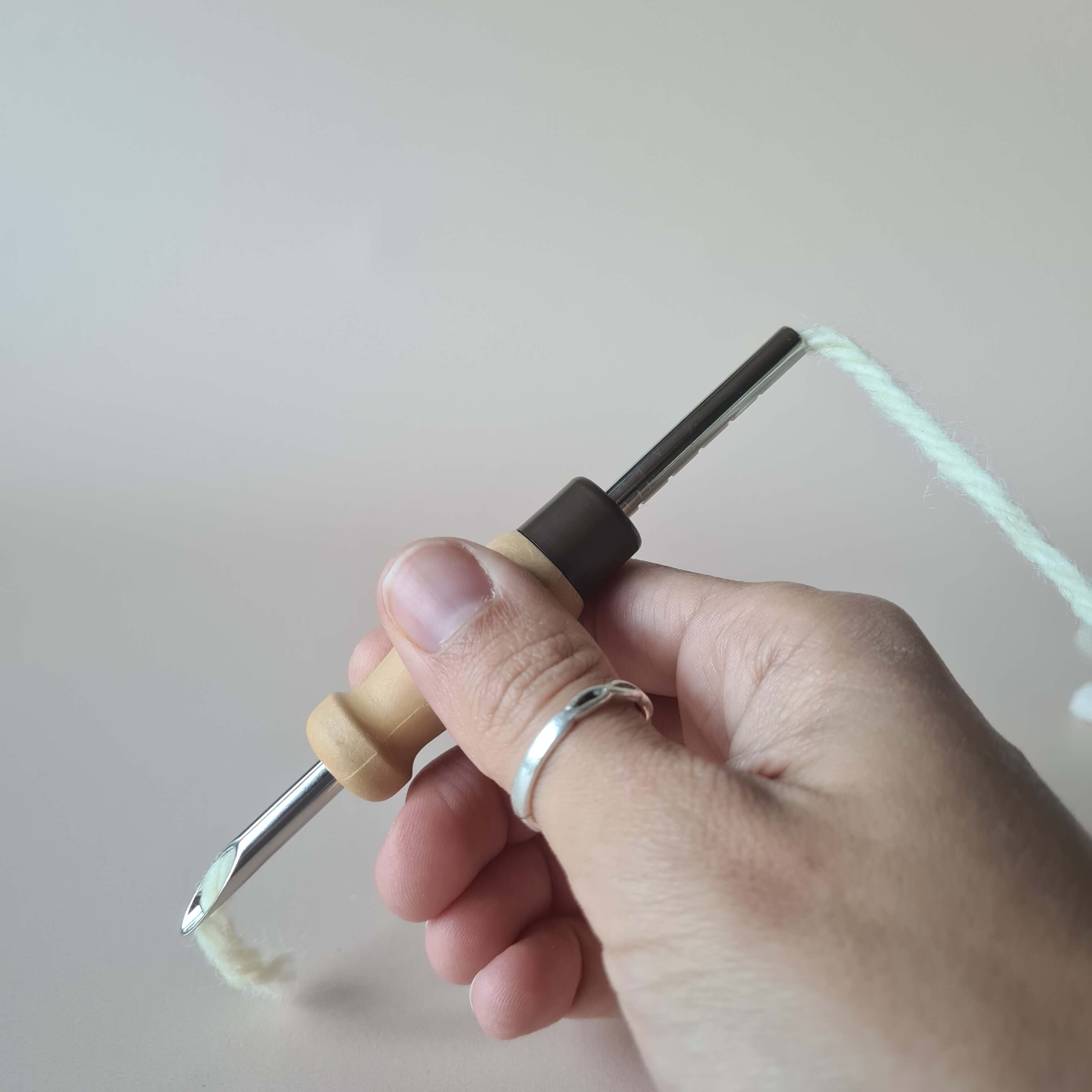 Ergonomic Lavor 5.5 mm adjustable punch needle – Whole Punching