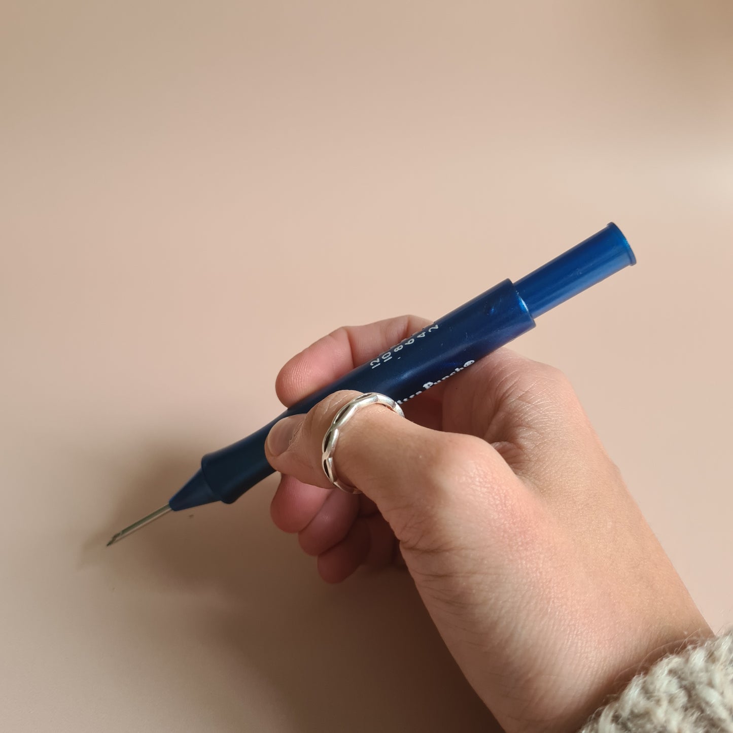 ultra punch needle
